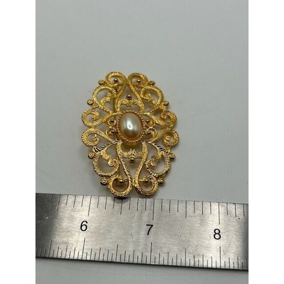 Vintage Scrolled Gold Tone Brooch with Faux Pearl Oval Brooch Pin - Picture 12 of 12